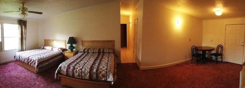 Comfort Green Motel Thayer Extérieur photo